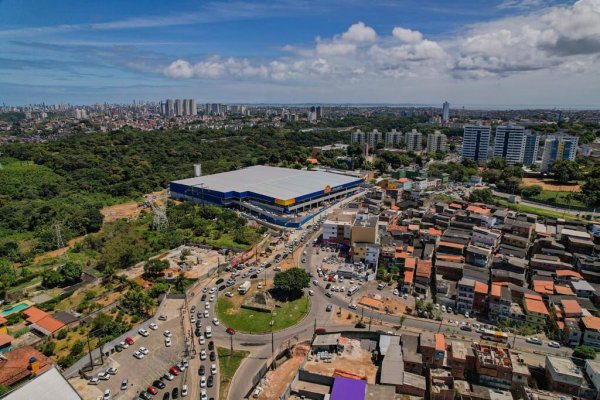 Acionistas do Grupo André Guimarães entregaram a oitava loja em formato BTS para a rede Assaí