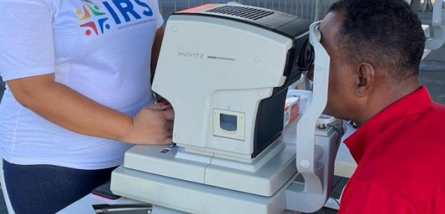 Mutirão de oftalmologia do INTS atende cerca de 600 pessoas gratuitamente em Salvador