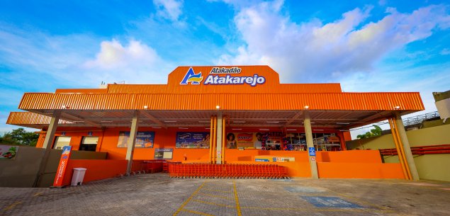 Atakarejo inaugura loja no bairro de Sussuarana