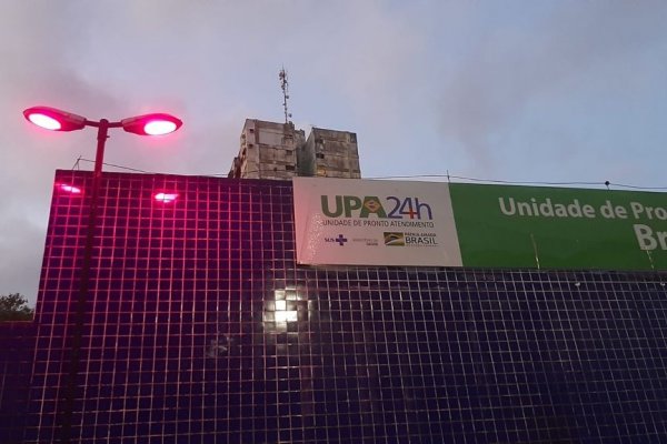 INTS ilumina fachadas de unidades de saúde em prol do Outubro Rosa